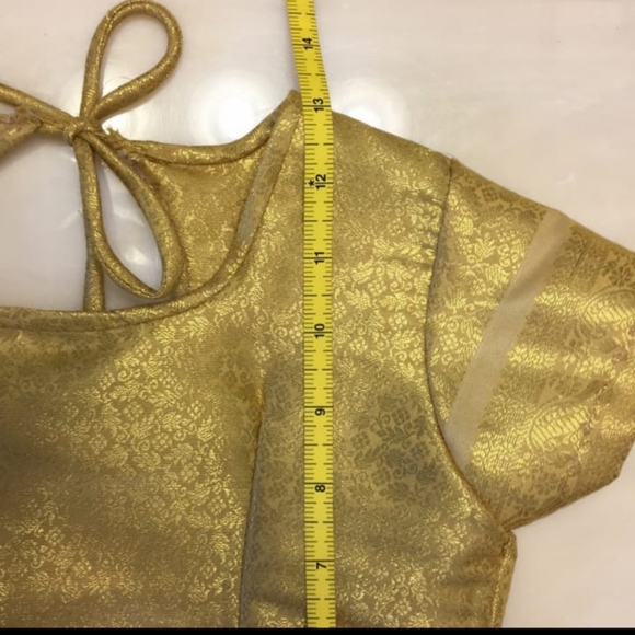 Beautiful silk lahnga and top for 3 to 5 years girl - Picture 5 of 5